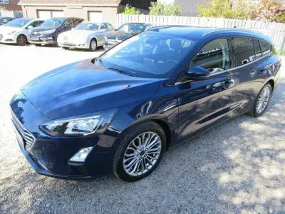 Second-hand Ford Focus Titanium 150 CP (110 kW) 2020 Albastru Break