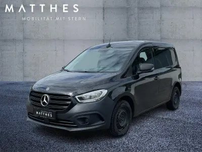 Gebraucht Mercedes Citan 110 95 PS (69 kW) 2022 Schwarz Van / Kleinbus