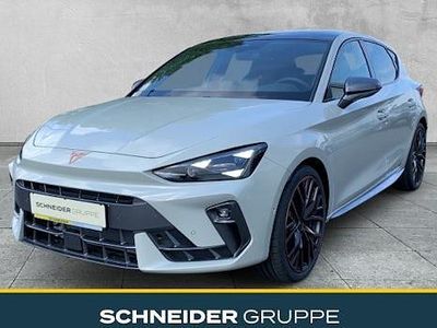 Neu Cupra Leon 150 PS (110 kW) 2025 Grau Limousine
