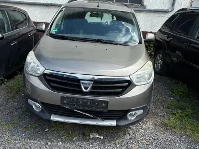 Gebraucht Dacia Lodgy Celebration 116 PS (85 kW) 2014 Grau Van / Kleinbus