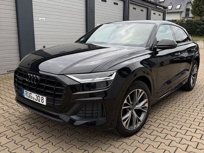 Gebraucht Audi Q8 286 PS (210 kW) 2022 Schwarz SUV