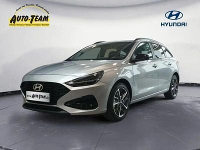 Gebraucht Hyundai i30 Advantage 101 PS (74 kW) 2025 Shimmering silver Kombi