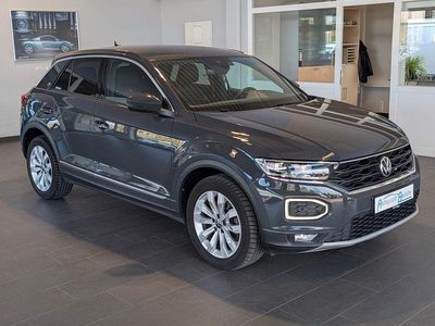 Second-hand VW T-Roc Sport 150 CP (110 kW) 2021 Gri SUV