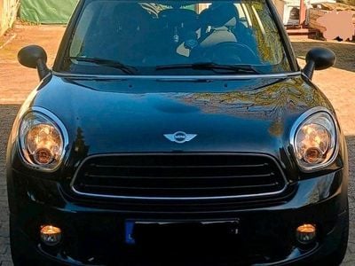 Usado Mini One Countryman 98 HP (72 kW) 2011 Preto SUV