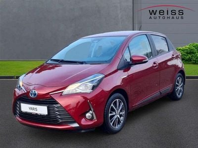 Rot Gebraucht 2019 Toyota Yaris Hybrid Club Kleinwagen | 15.900 € (Fairer Preis)