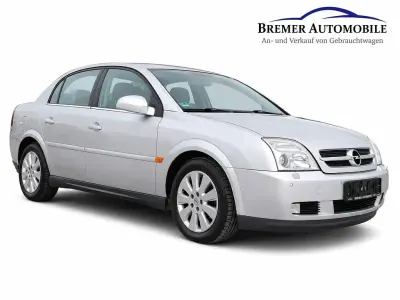 Gebraucht Opel Vectra Elegance 147 PS (108 kW) 2003 Starsilber iii m2 Limousine