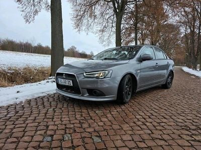 Grau Gebraucht 2014 Mitsubishi Lancer Limousine | 7.300 € (Fairer Preis)