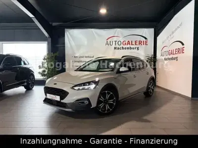 Gebraucht Ford Focus Active X 150 PS (110 kW) 2020 Weiß Limousine