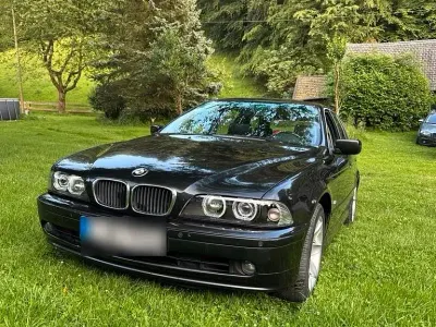 Gebraucht BMW 520 170 PS (125 kW) 2000 Schwarz Kombi