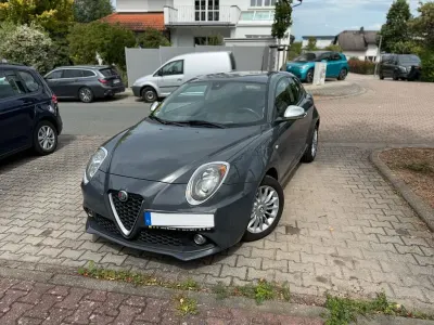 Gebraucht Alfa Romeo MiTo 95 PS (69 kW) 2017 Grau Kleinwagen