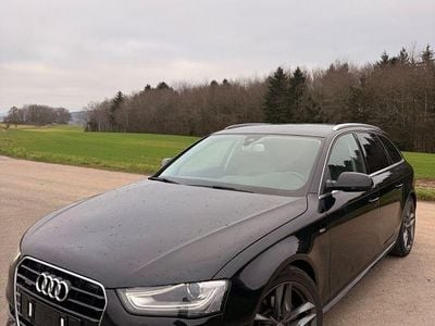Schwarz Gebraucht 2014 Audi A4 S-Line Kombi | 11.500 € (Fairer Preis)