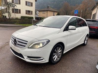 Mercedes B180
