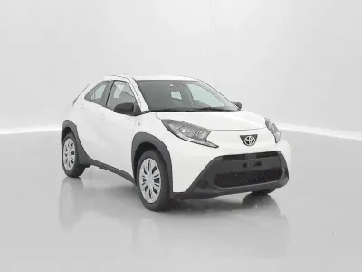 Neu Toyota Aygo 72 PS (52 kW) 2025 Pure white Kleinwagen