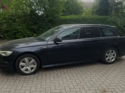 Gebraucht Audi A6 S-Line 218 PS (160 kW) 2015 Mondscheinblau metallic Kombi