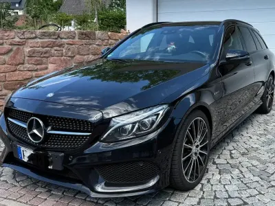 Gebraucht Mercedes C43 AMG AMG 345 PS (253 kW) 2015 Schwarz Limousine