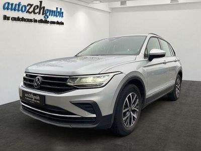 Gebraucht VW Tiguan Life 150 PS (110 kW) 2022 Silber SUV