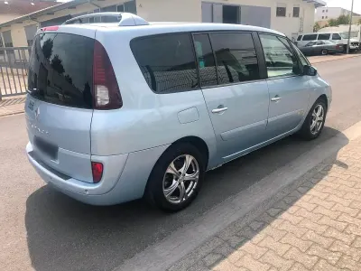 Gebraucht Renault Espace 170 PS (125 kW) 2008 Blau Van / Kleinbus