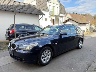 Gebraucht BMW 525 192 PS (141 kW) 2004 Blau Kombi