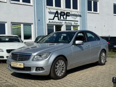 Gebraucht Mercedes C180 156 PS (114 kW) 2008 Silber Limousine