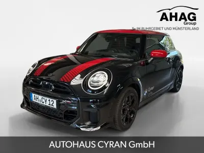 Gebraucht Mini John Cooper Works 204 PS (150 kW) 2024 Schwarz Kleinwagen
