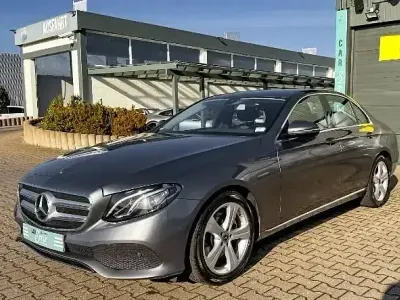 Second-hand Mercedes E200 Avantgarde 150 CP (110 kW) 2017 Gri Berlinǎ