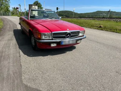 Gebraucht Mercedes 350 200 PS (147 kW) 1971 Rot Cabrio