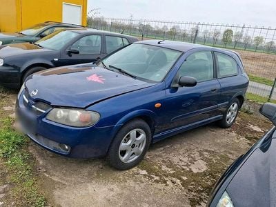 Second-hand Nissan Almera 80 CP (58 kW) 2005 Albastru Berlinǎ