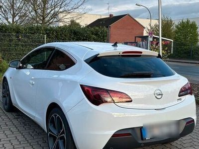 gebraucht Opel Astra GTC Sports Tourer 2.0 Diesel