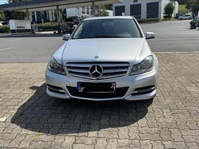 Mercedes C220