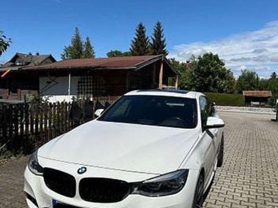 Gebraucht BMW 330 Gran Turismo Sport Line 258 PS (189 kW) 2017 Weiß Limousine