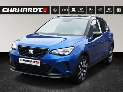 Używany Seat Arona FR 110 KM (80 kW) 2022 Niebieski SUV