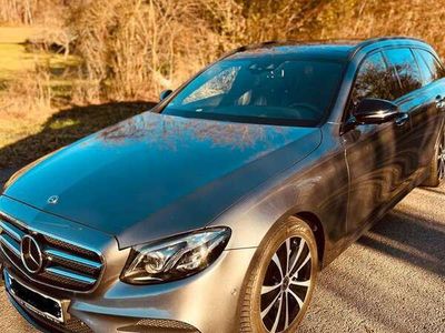 gebraucht Mercedes E220 d 4Matic T 9G-TRONIC AMG Line