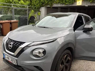 Gebraucht Nissan Juke N-Connecta 114 PS (83 kW) 2024 Grau SUV