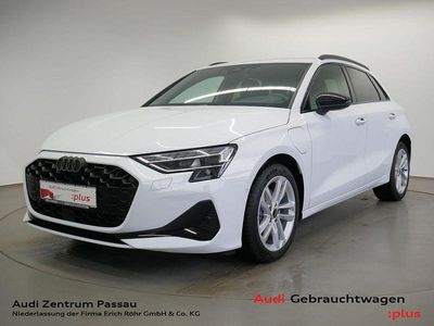 Gebraucht Audi A3 Advanced 204 PS (150 kW) 2025 Gletscherweiß metallic Limousine