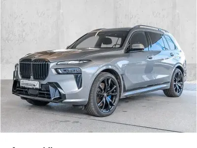 Second-hand BMW X7 Comfort Edition 352 CP (258 kW) 2025 Gri SUV