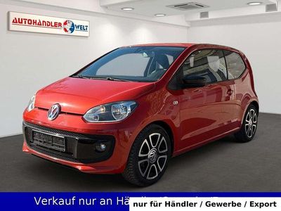 Usata VW up! Groove 75 CV (55 kW) 2013 Arancione Utilitaria