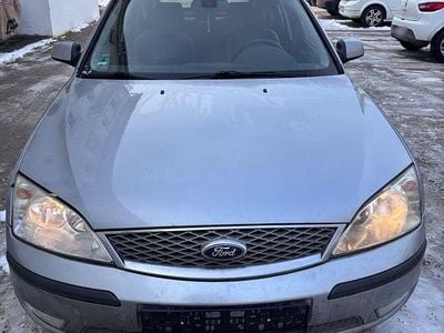 Gebraucht Ford Mondeo Ghia 131 PS (96 kW) 2007 Silber Limousine