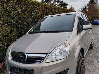 Gebraucht Opel Zafira Selection 116 PS (85 kW) 2009 Silber Van / Kleinbus