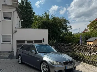 Gebraucht BMW 325 M Sport 204 PS (150 kW) 2011 Grau Kombi