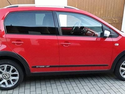 VW cross up!