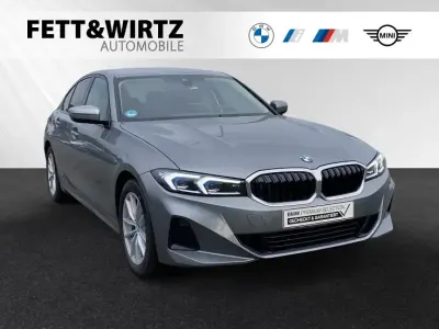 Gebraucht BMW 318 Comfort Edition 150 PS (110 kW) 2025 Skyscraper grau metallic Limousine