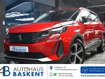 Gebraucht Peugeot 5008 Allure 177 PS (130 kW) 2022 Rot SUV