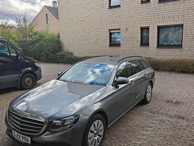 Mercedes E220