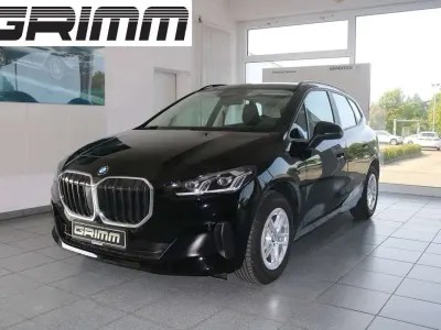 Gebraucht BMW 216 122 PS (89 kW) 2024 Schwarz ii/bonnet fluid black Coupé