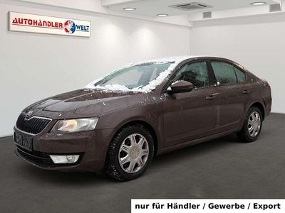 Gebraucht Skoda Octavia Ambition 105 PS (77 kW) 2014 Braun Kleinwagen