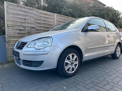 Gebraucht VW Polo 64 PS (47 kW) 2006 Silber Kleinwagen