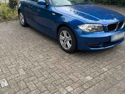 Gebraucht BMW 118 Cabriolet 143 PS (105 kW) 2008 Blau Cabrio