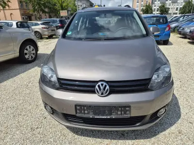 Gebraucht VW Golf VI Trendline 105 PS (77 kW) 2011 Bluegraphit perleffekt Kleinwagen