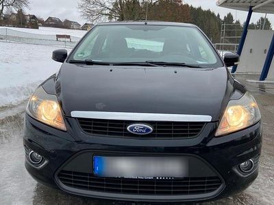 Gebraucht Ford Focus 116 PS (85 kW) 2010 Schwarz Limousine