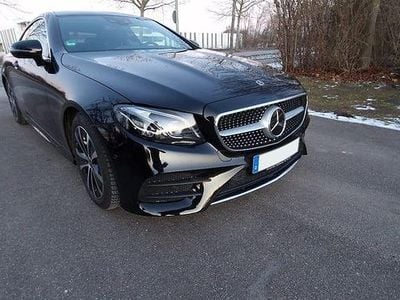 Schwarz Gebraucht 2019 Mercedes E200 AMG line Coupé | 32.900 € (Fairer Preis)